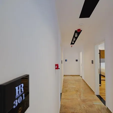 Renato Hotel 3*