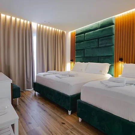 Renato Hotel Ksamil