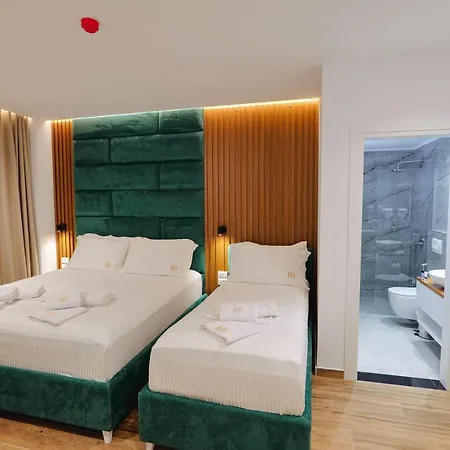 Renato Hotel Ksamil