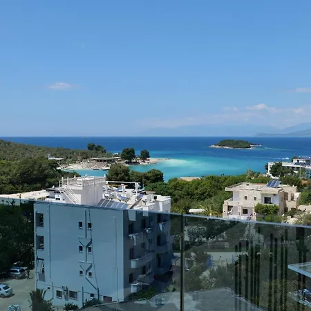 Renato Hotel Ksamil