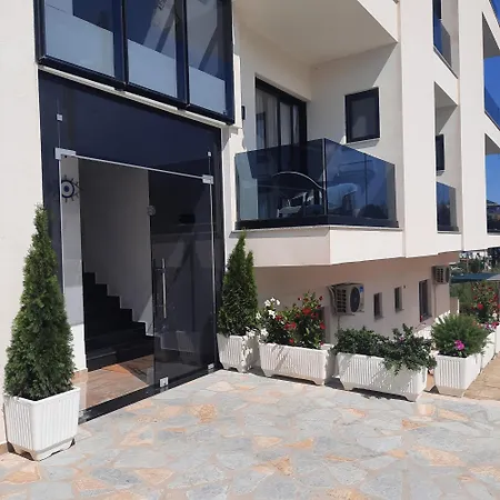 Renato 3* 卡萨米尔