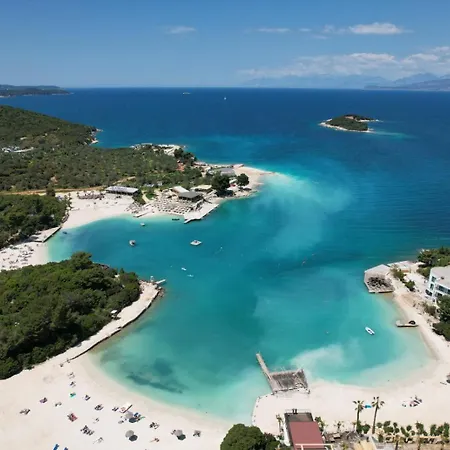 Renato 3* Ksamil
