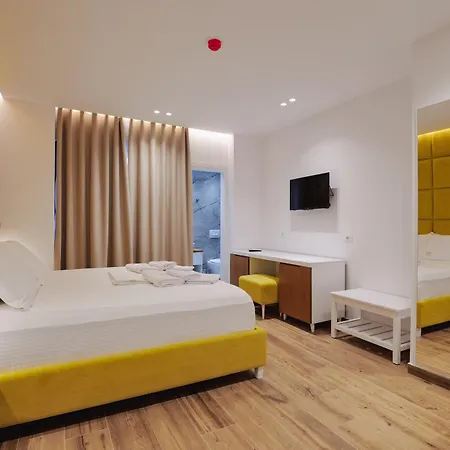 Hotel Renato Ksamil