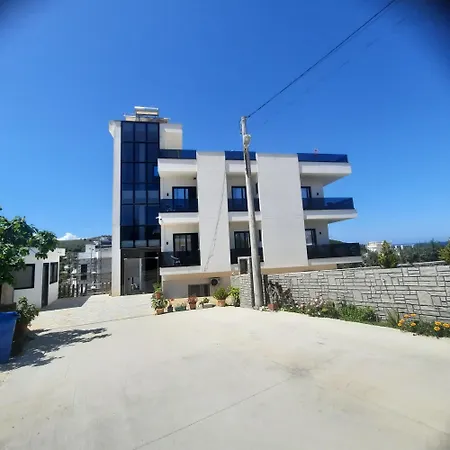 Renato Hotel Ksamil