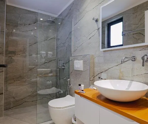 Hotell Renato Ksamil