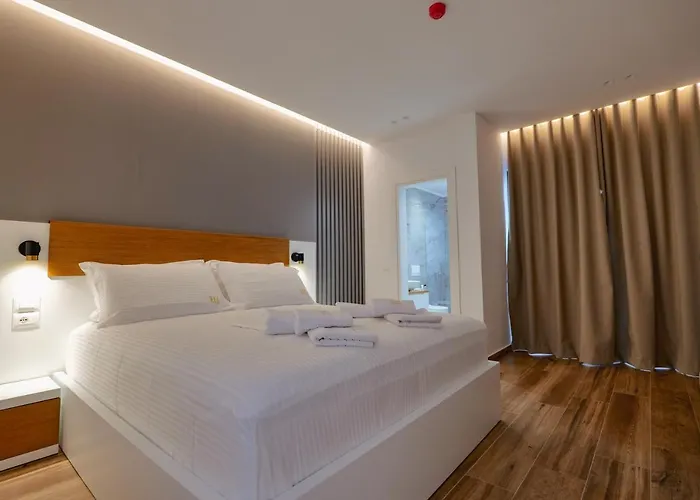 Renato Hotell Ksamil